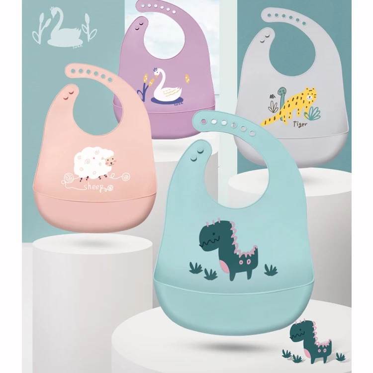 Silicone 5 Piece Feeding Set with gift of printed BIB